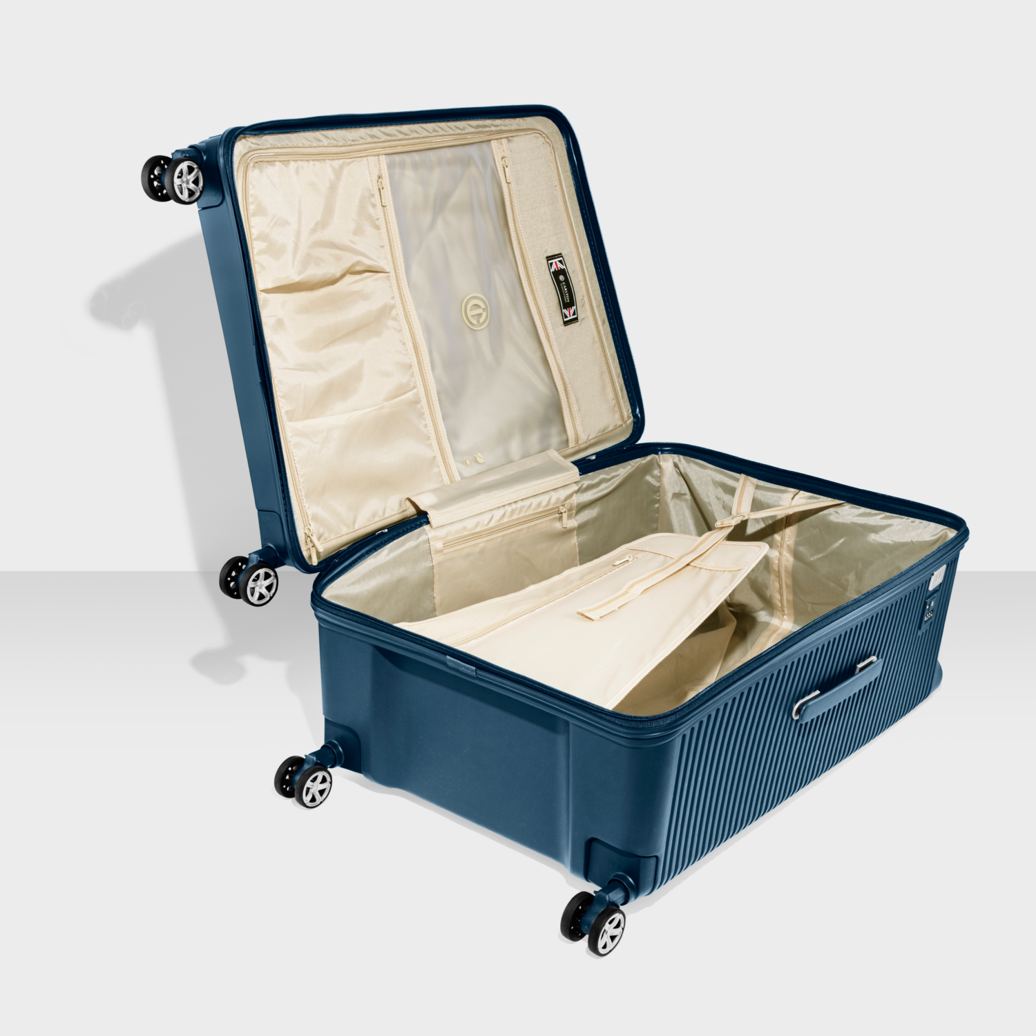 Carlton Globetrotter