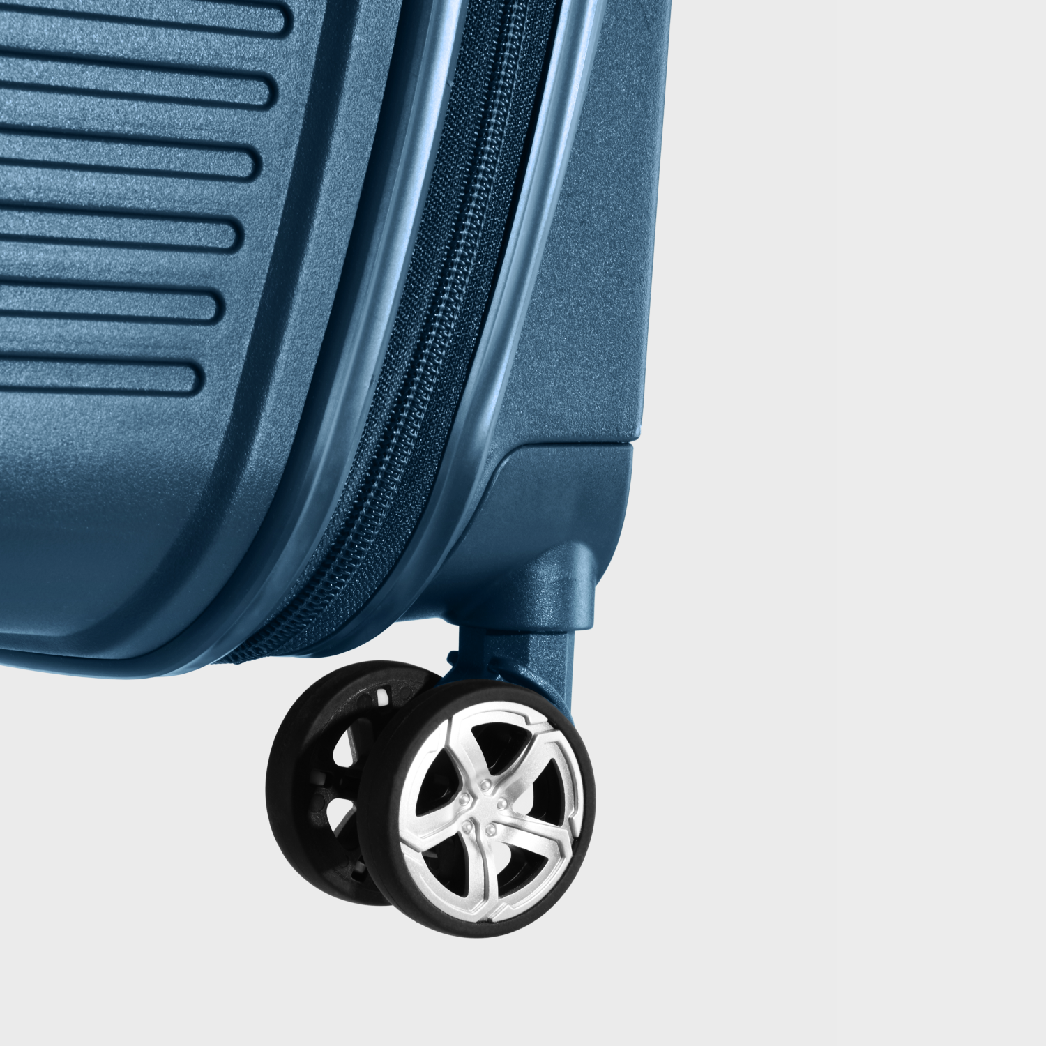 Carlton Globetrotter