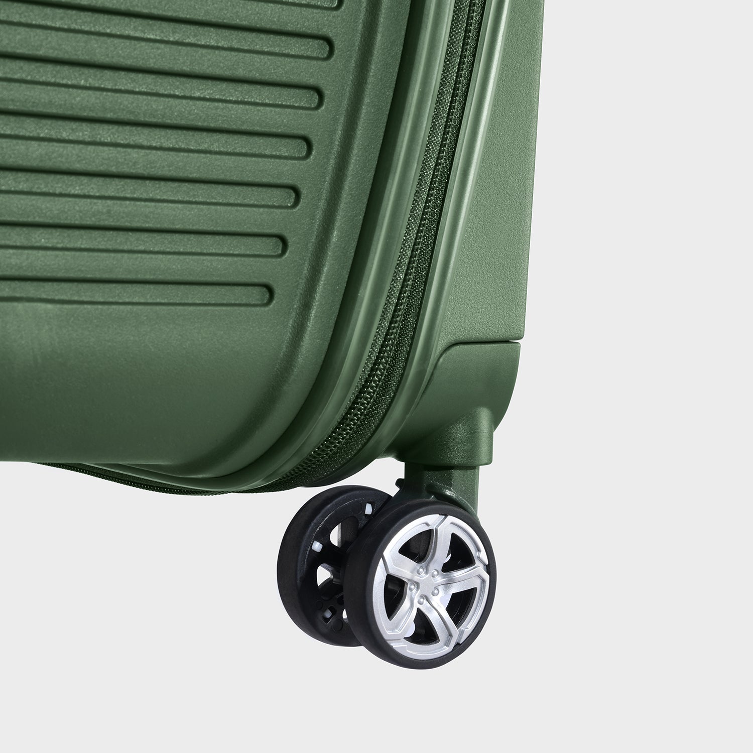 Carlton Globetrotter