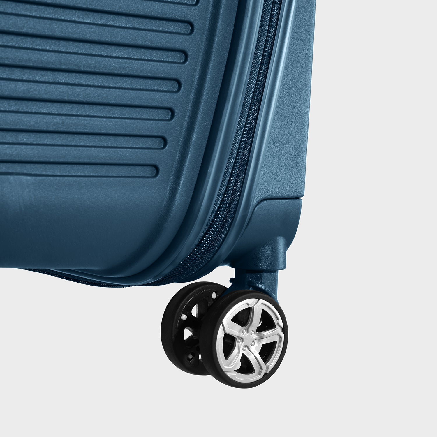 Carlton Globetrotter