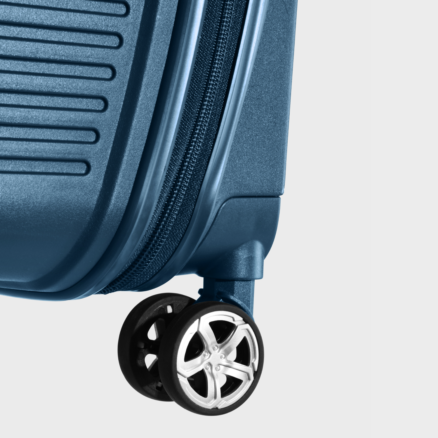 Carlton Globetrotter