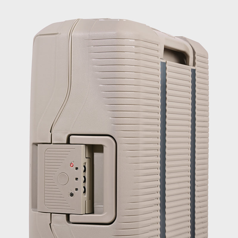 Carlton Locke Premium Luggage