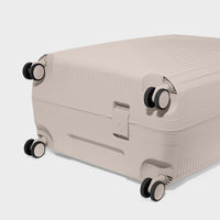 Carlton Locke Premium Luggage